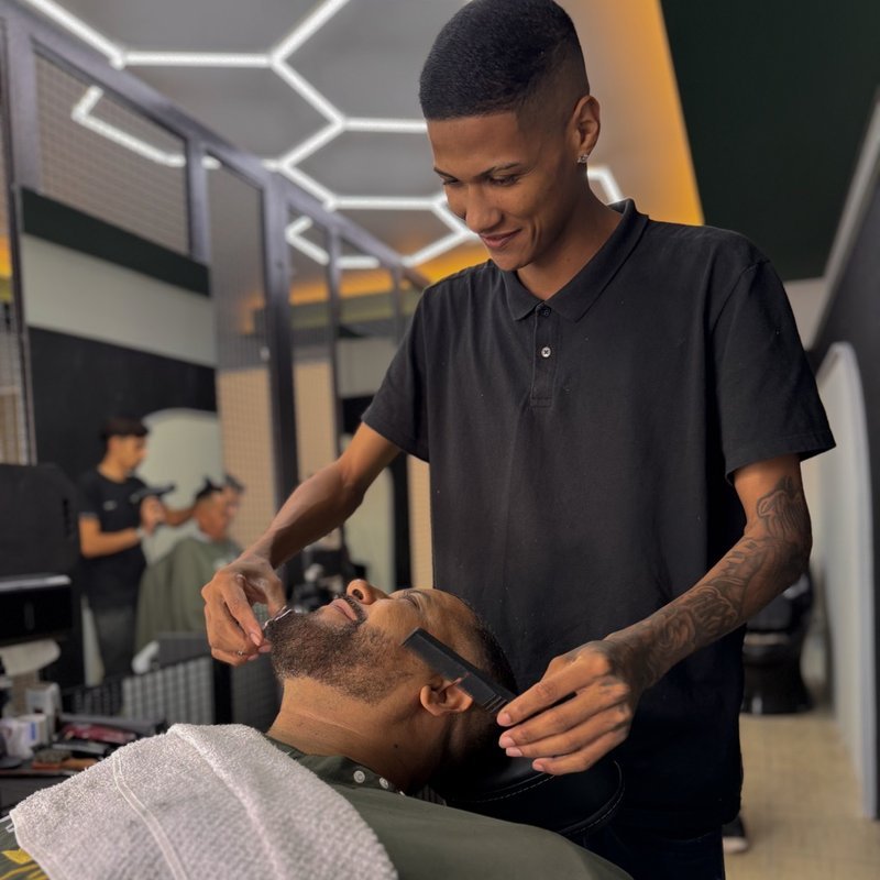 Acabamento de barba na Bravvo